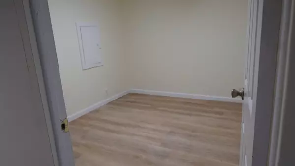 Jc West Bergen, NJ 07305,339 STEVENS AVE