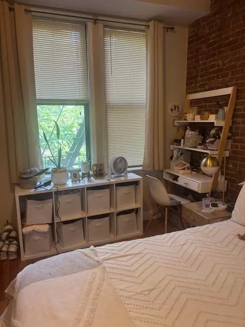 Hoboken, NJ 07030,1037 WASHINGTON ST  #6