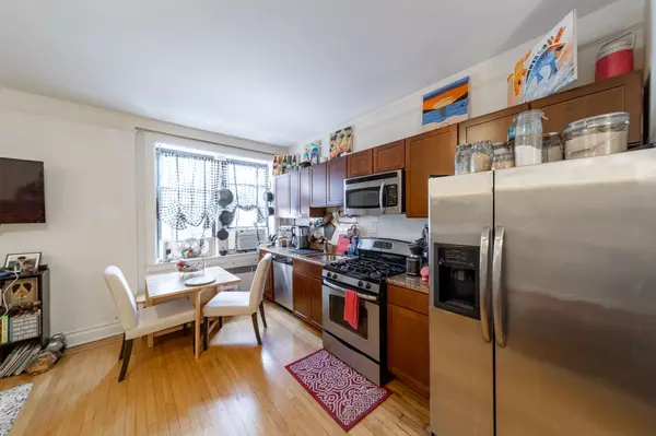 Union City, NJ 07087,1722 KENNEDY BLVD  #34