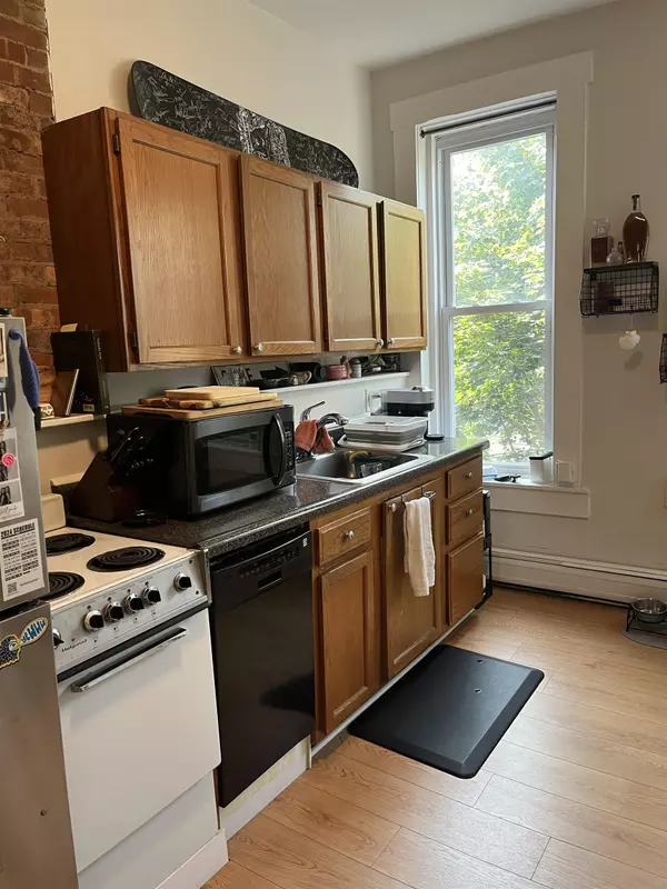 235 3RD ST  #8, Jc Downtown, NJ 07302