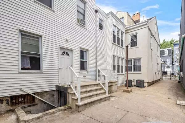 Jc Journal Square, NJ 07304,73 BRINKERHOFF ST