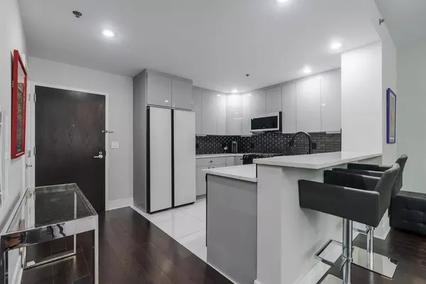 1100 MAXWELL LANE  #238, Hoboken, NJ 07030