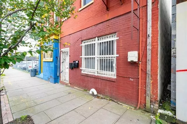 721 GRAND ST, Jc Bergen-lafayett, NJ 07304