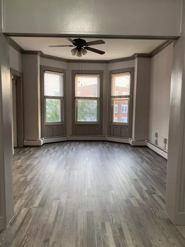 Weehawken, NJ 07086,210 MAPLE ST  #3
