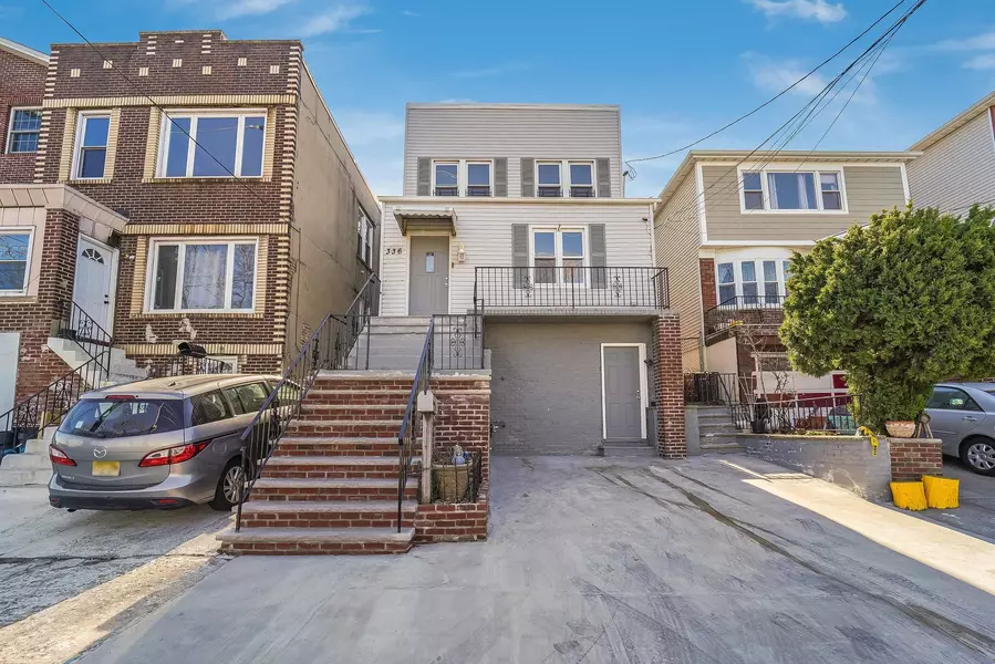 336 TERRACE AVE, Jc Heights, NJ 07307