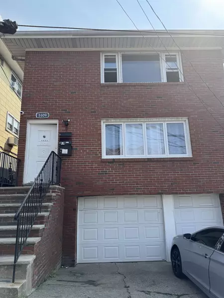 1609 73RD ST, North Bergen, NJ 07047