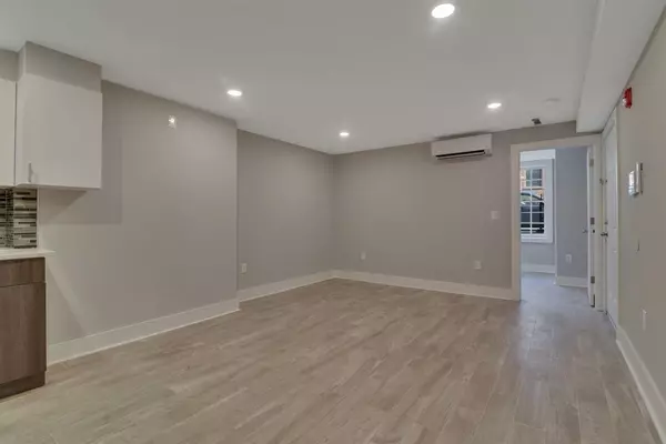 Jc Downtown, NJ 07302,55 WAYNE ST
