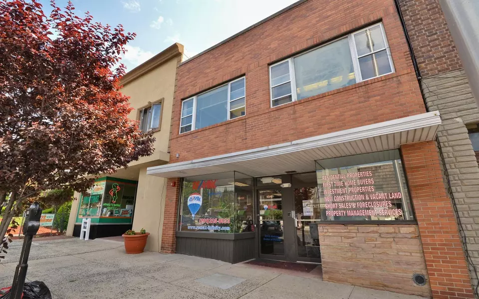 1249 PATERSON PLANK RD, Secaucus, NJ 07094