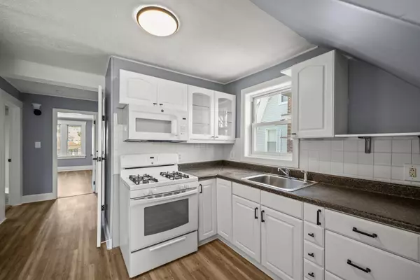 108 EAST GIBBONS ST  #2, Linden, NJ 07036