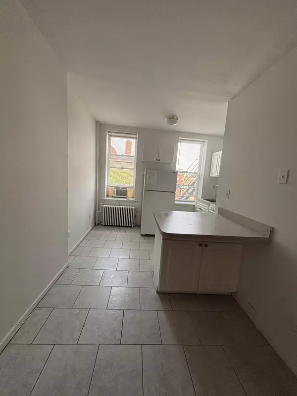 118 ADAMS ST  #5, Hoboken, NJ 07030