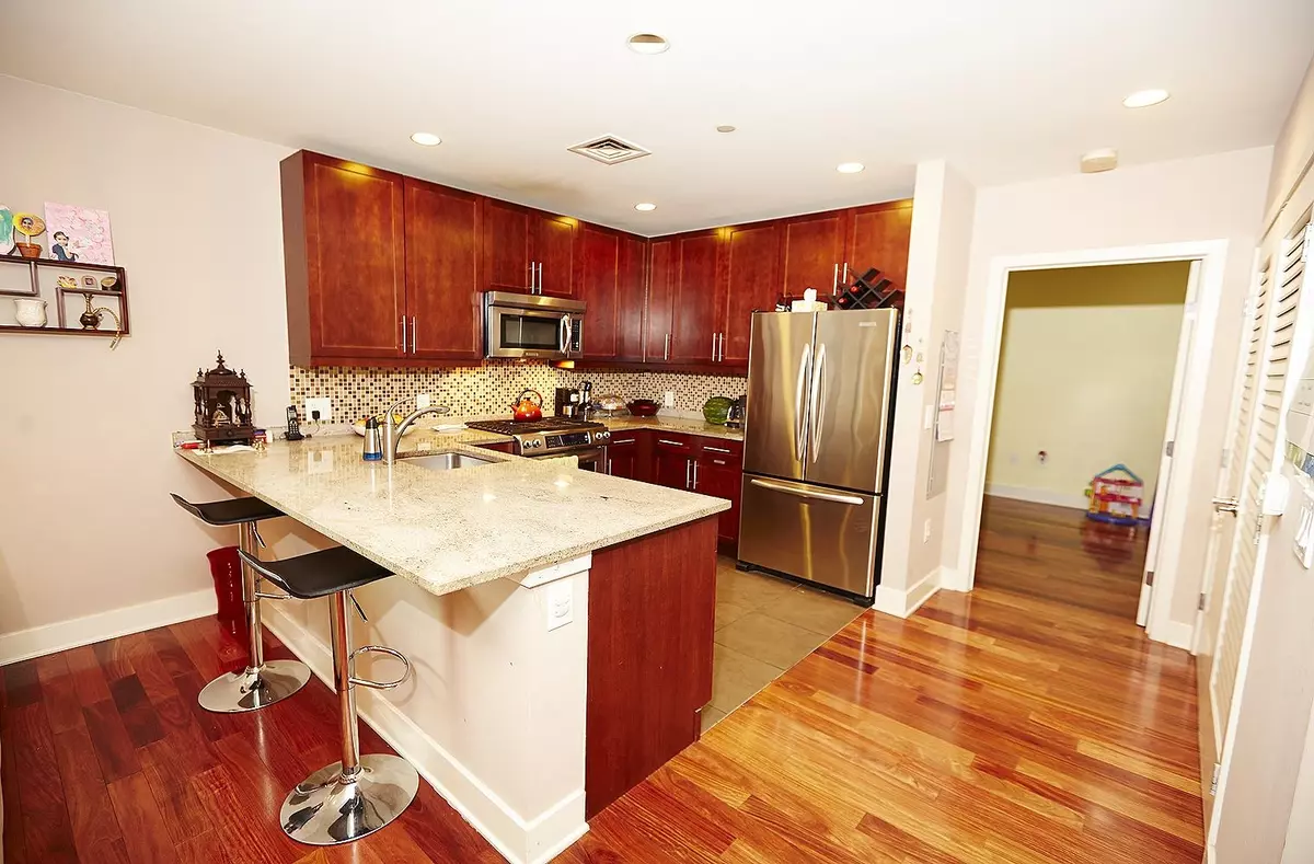 Jc Downtown, NJ 07302,201 LUIS M MARIN BLVD #1214