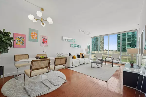 20 NEWPORT PARKWAY  #1011,  Jc Downtown,  NJ 07310