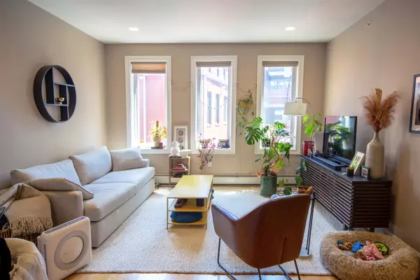 Jc Downtown, NJ 07302,110 TIDEWATER ST  #3A