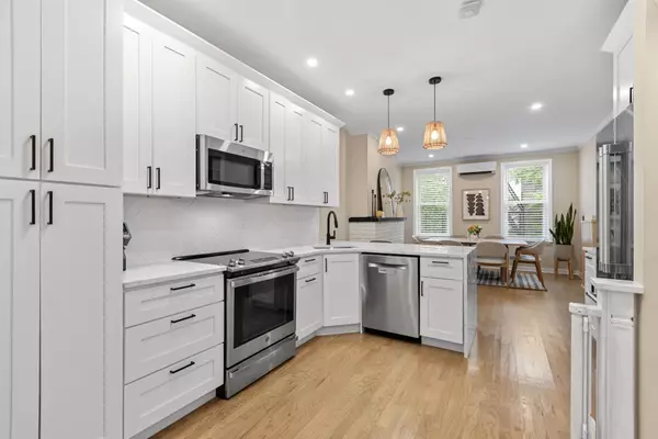 Hoboken, NJ 07030,926 WILLOW AVE  #2