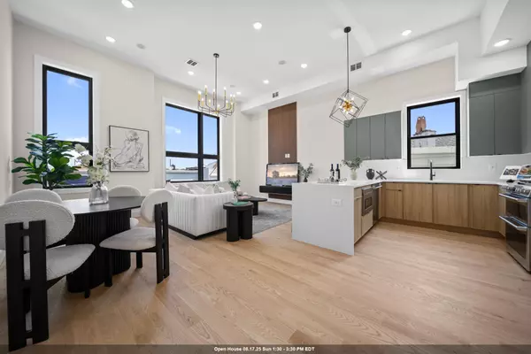 27 GRAHAM ST #2, Jc Heights, NJ 07306