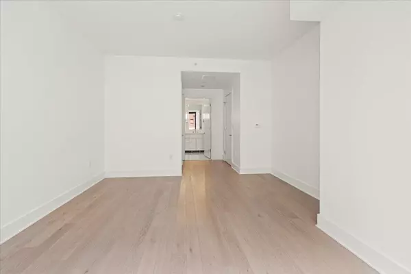 West New York, NJ 07093,9 AVENUE AT PORT IMPERIAL  #504