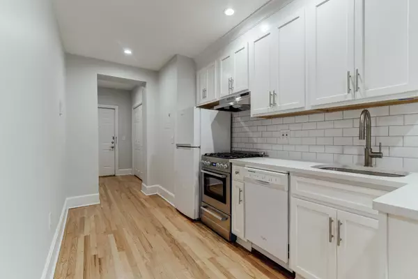 Jc Downtown, NJ 07302,465 JERSEY AVE  #1-R