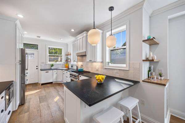119 HIGHLAND AVE, Jc Journal Square, NJ 07306