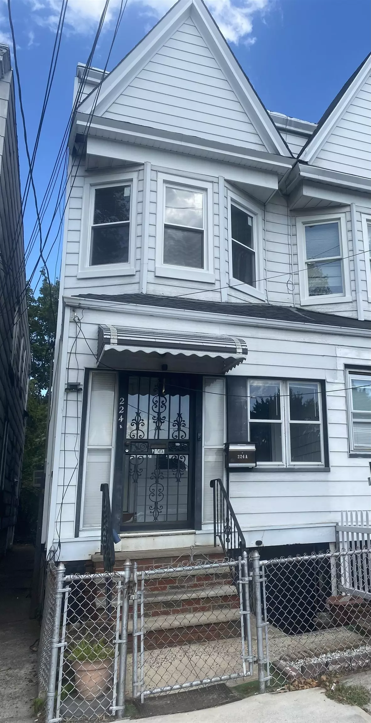 Jc Greenville, NJ 07305-2560,224A NEPTUNE AVE