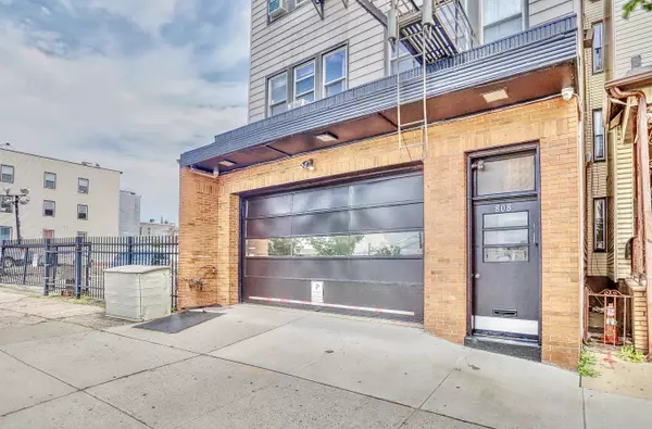 808 KENNEDY BLVD, Union City, NJ 07087