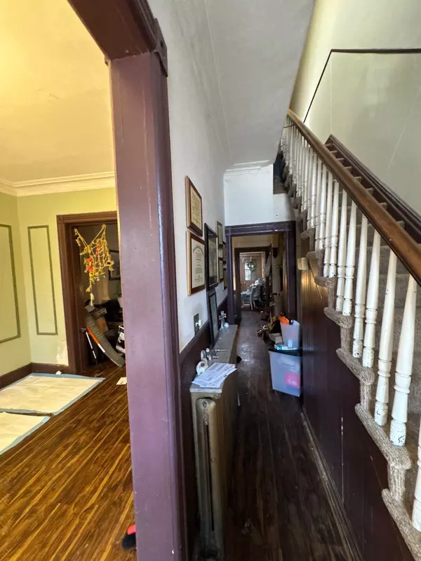 Jc Bergen-lafayett, NJ 07305,224 EGE AVE