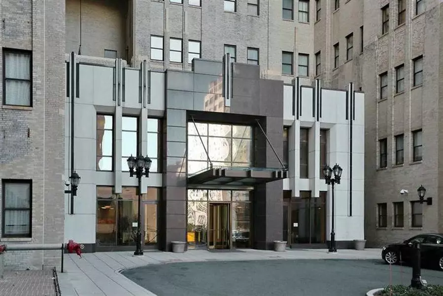 4 BEACON WAY  #612, Jc Journal Square, NJ 07304