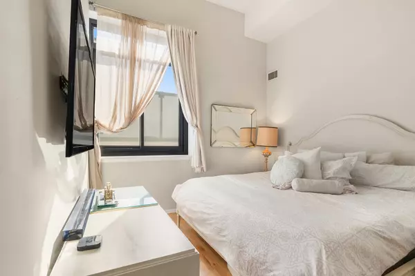 Weehawken, NJ 07086,518-530 GREGORY AVE  #C408