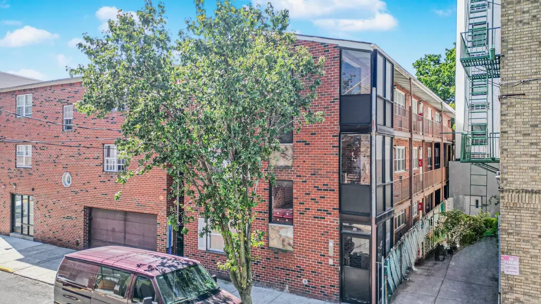 83 68TH ST  #3, Guttenberg, NJ 07093