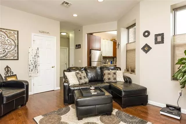 Jc Heights, NJ 07307,42 PROSPECT ST  #3A