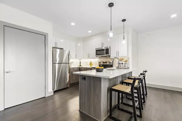 North Bergen, NJ 07047,8133 BERGENLINE AVE  #6B