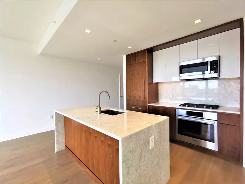 75 PARK LANE SOUTH  #702, Jc Downtown, NJ 07310