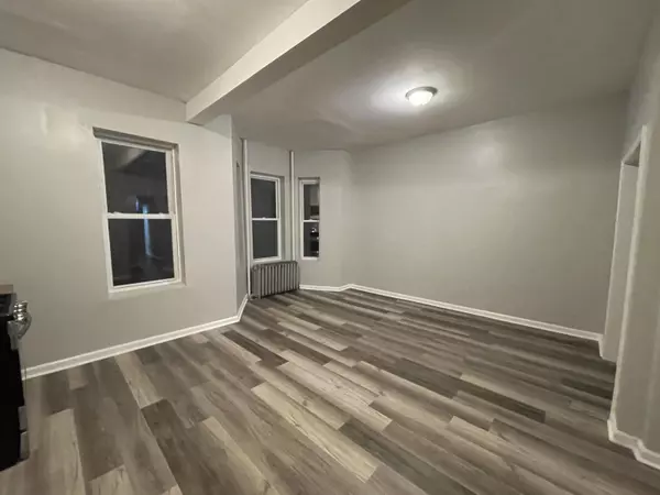 Jc Bergen-lafayett, NJ 07305,25 BERGEN AVE