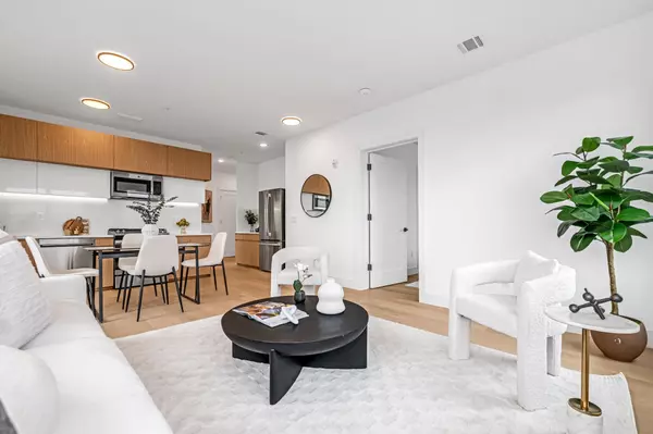 Union City, NJ 07087,649 38TH ST #PH10