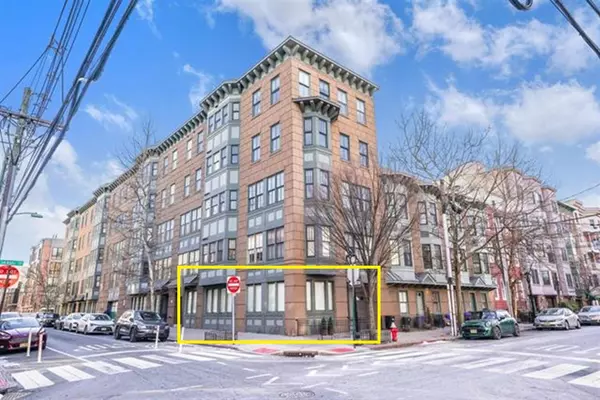 Hoboken, NJ 07030,133 JACKSON ST #C