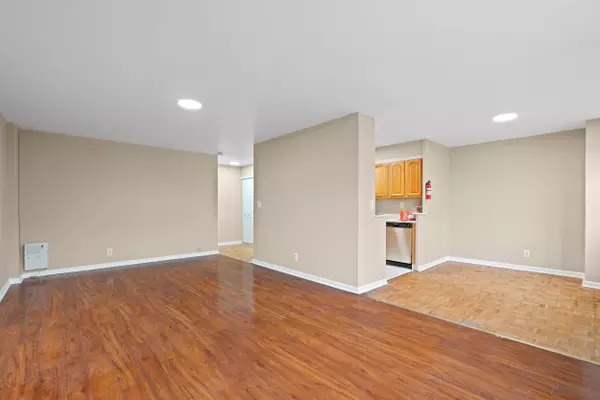 Bayonne, NJ 07002,1225 KENNEDY BLVD #2F