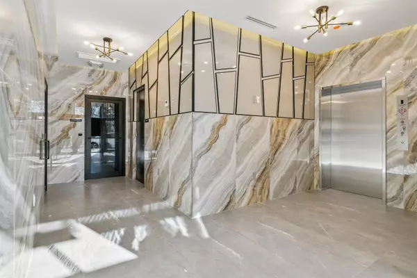 West New York, NJ 07093,586 66TH ST  #406