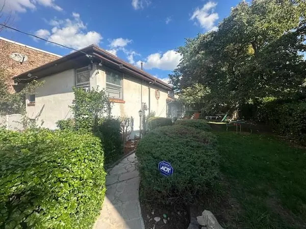 Jc Heights, NJ 07097,274-276 COLUMBIA AVE