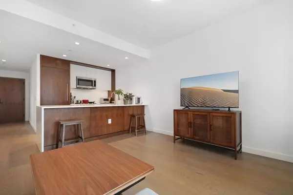 Jc Downtown, NJ 07310,75 PARK LANE SOUTH #1510