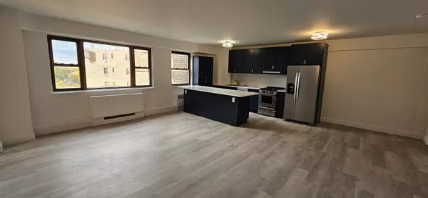 North Bergen, NJ 07047,8800 BOULEVARD #7K