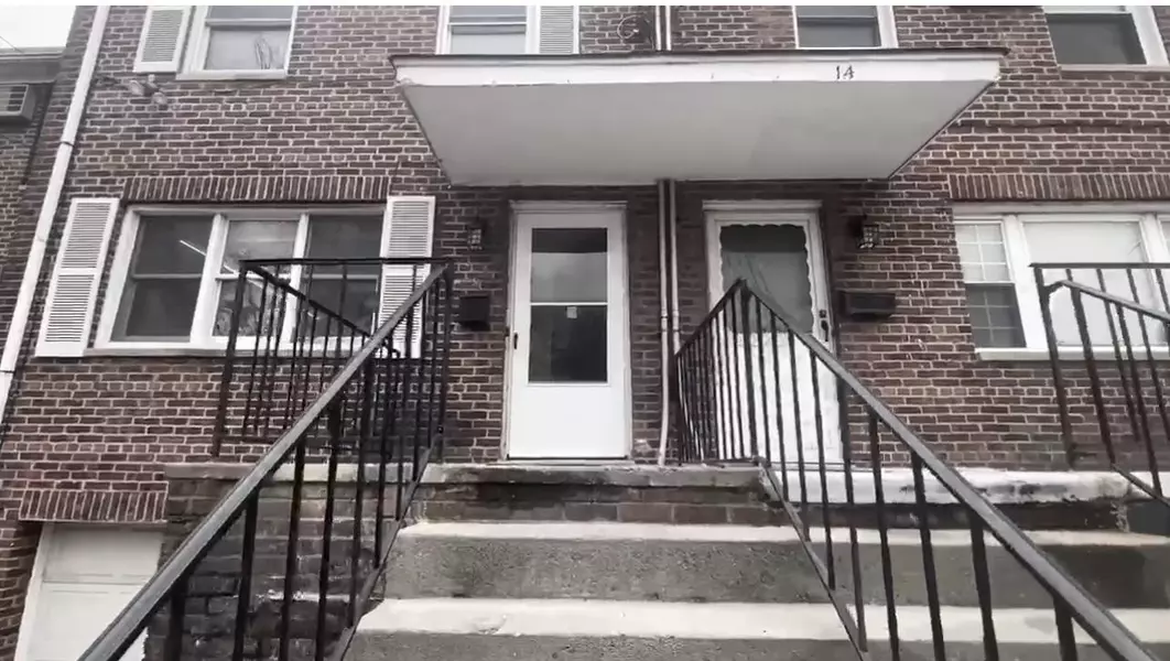 12 COLLEGE ST, Jc West Bergen, NJ 07305