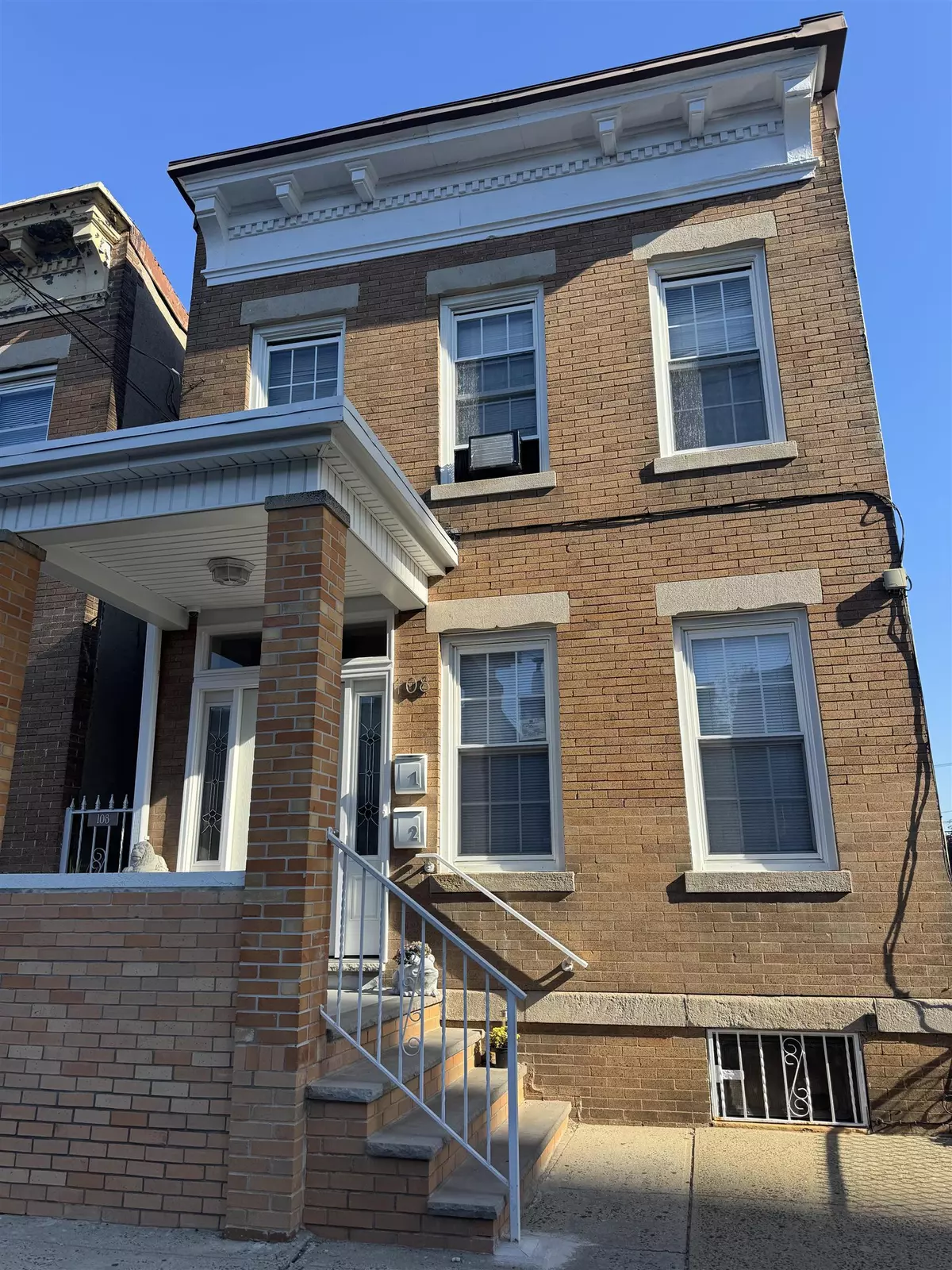 West New York, NJ 07093-9999,108 57TH ST