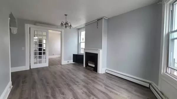 302 SUMMIT AVE #2, Jc Journal Square, NJ 07306