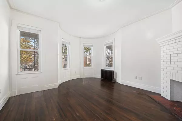 57 BOORAEM AVE  #1, Jc Heights, NJ 07307