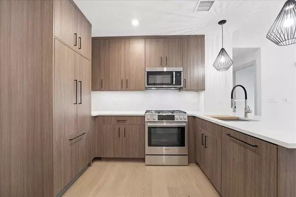 921 MADISON ST #607, Hoboken, NJ 07030