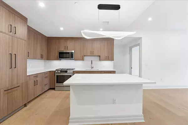 Hoboken, NJ 07030,921 MADISON ST  #608