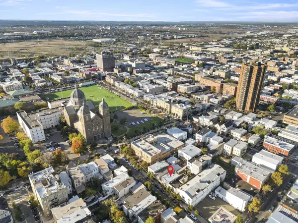 Union City, NJ 07087,515 21ST ST