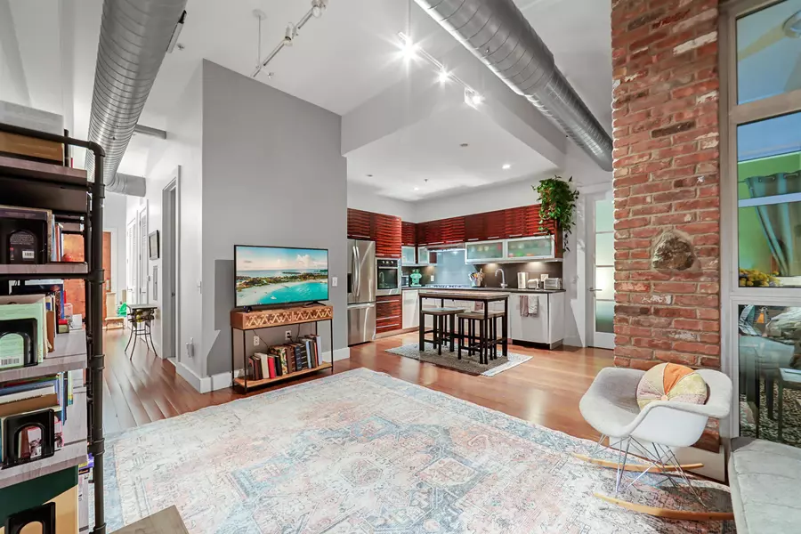 650 MONTGOMERY ST  #403, Jc Journal Square, NJ 07306