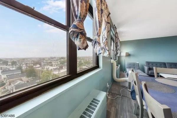 Bayonne, NJ 07002,1225 KENNEDY BLVD  #14J