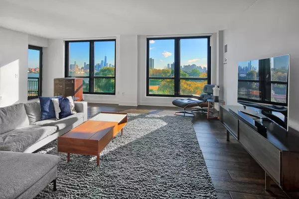Hoboken, NJ 07030,1025 MAXWELL LANE  #1104