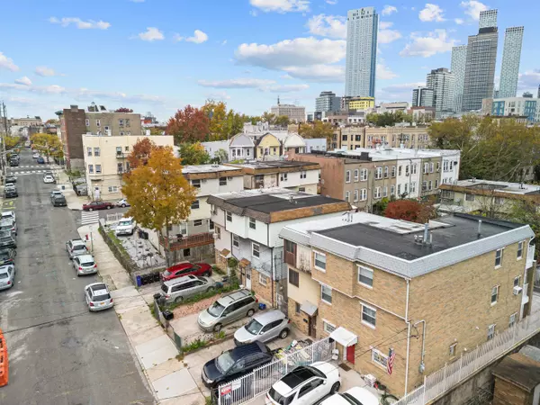 Jc Bergen-lafayett, NJ 07302,448 MERCER ST